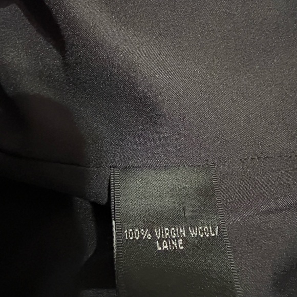 Lafayette 148 New York Wonen’s Black Ruched Waist Blazer. Size 12 - Picture 4 of 9